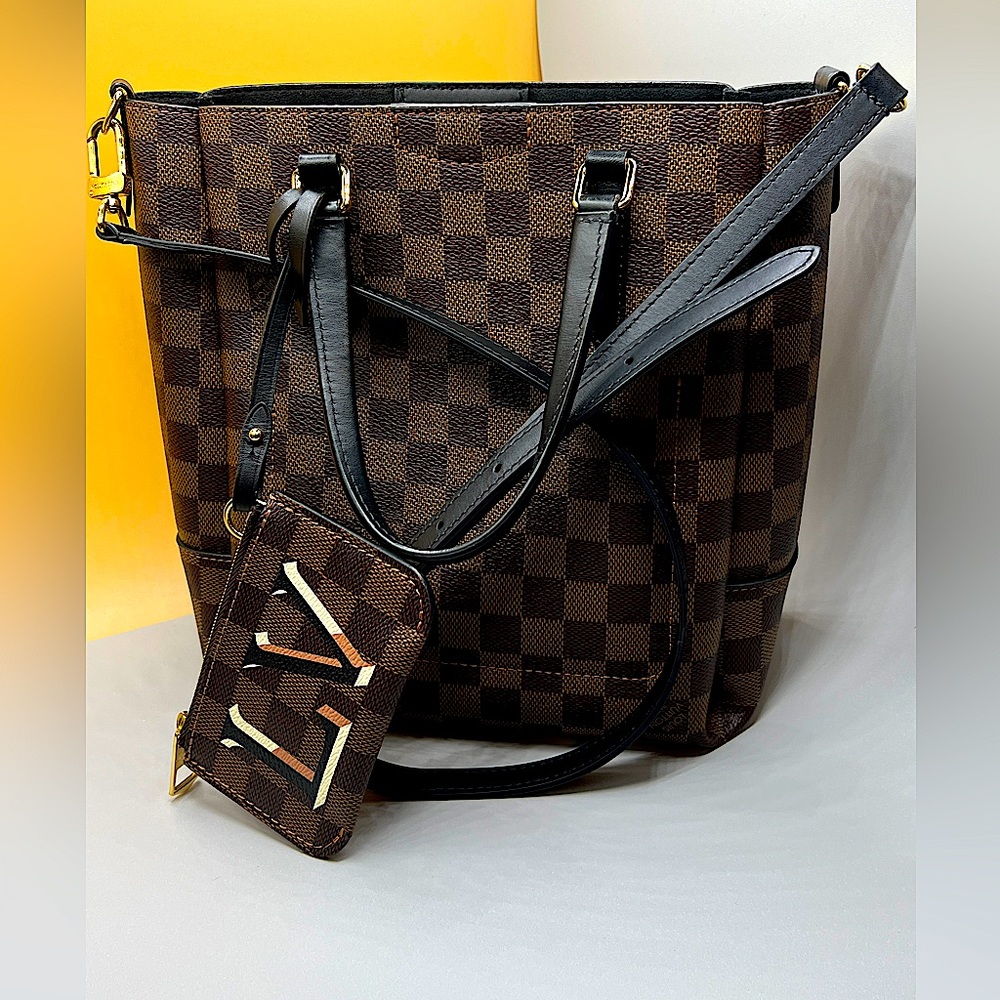 Sold. Authentic Louis Vuitton Belmont PM